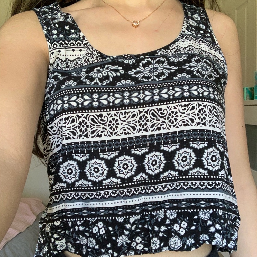 Forever 21 Patterned Crop Top